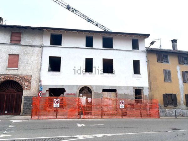 appartamento in vendita ad Agrate Conturbia