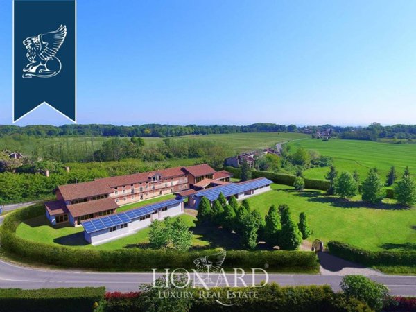 casa indipendente in vendita ad Agrate Conturbia