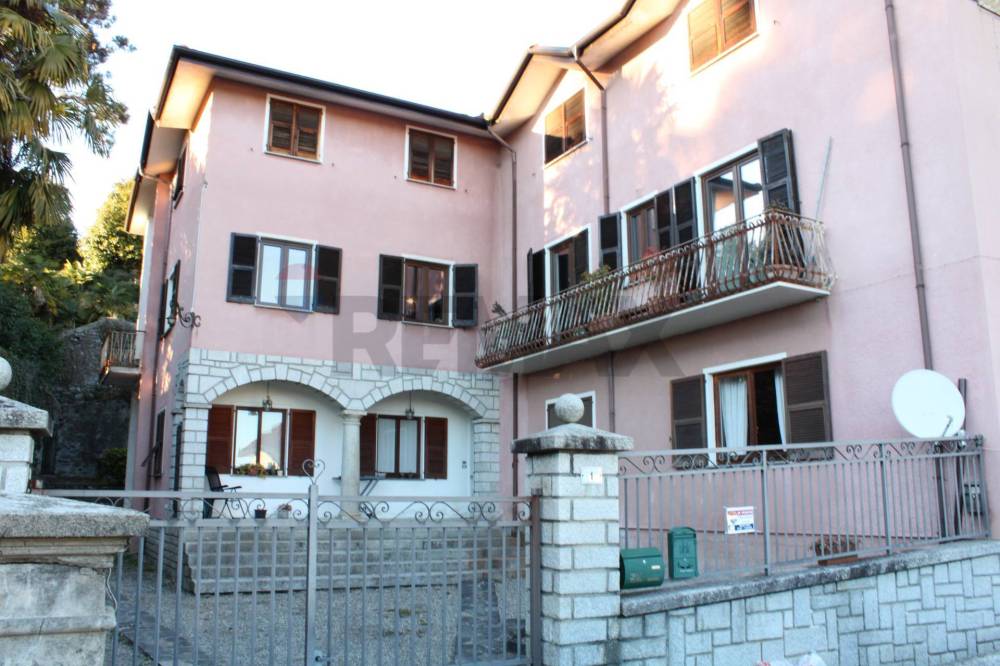 appartamento in vendita ad Agrate Conturbia