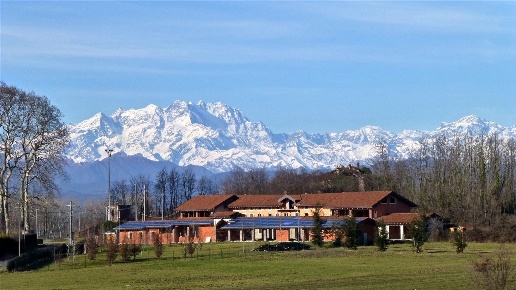 appartamento in vendita ad Agrate Conturbia in zona Agrate