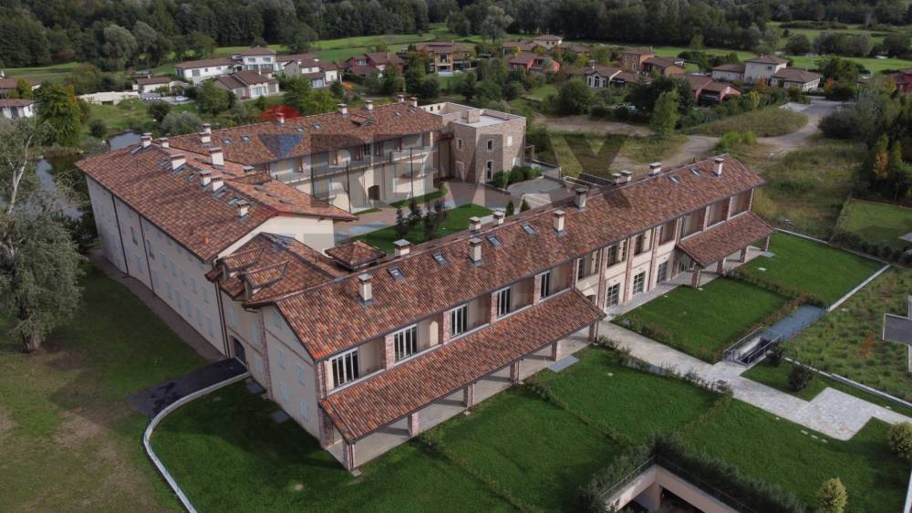appartamento in vendita ad Agrate Conturbia