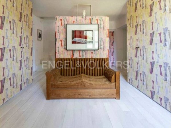 casa indipendente in vendita ad Agrate Conturbia in zona Agrate