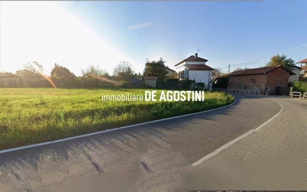bifamiliare in vendita ad Agrate Conturbia in zona Conturbia