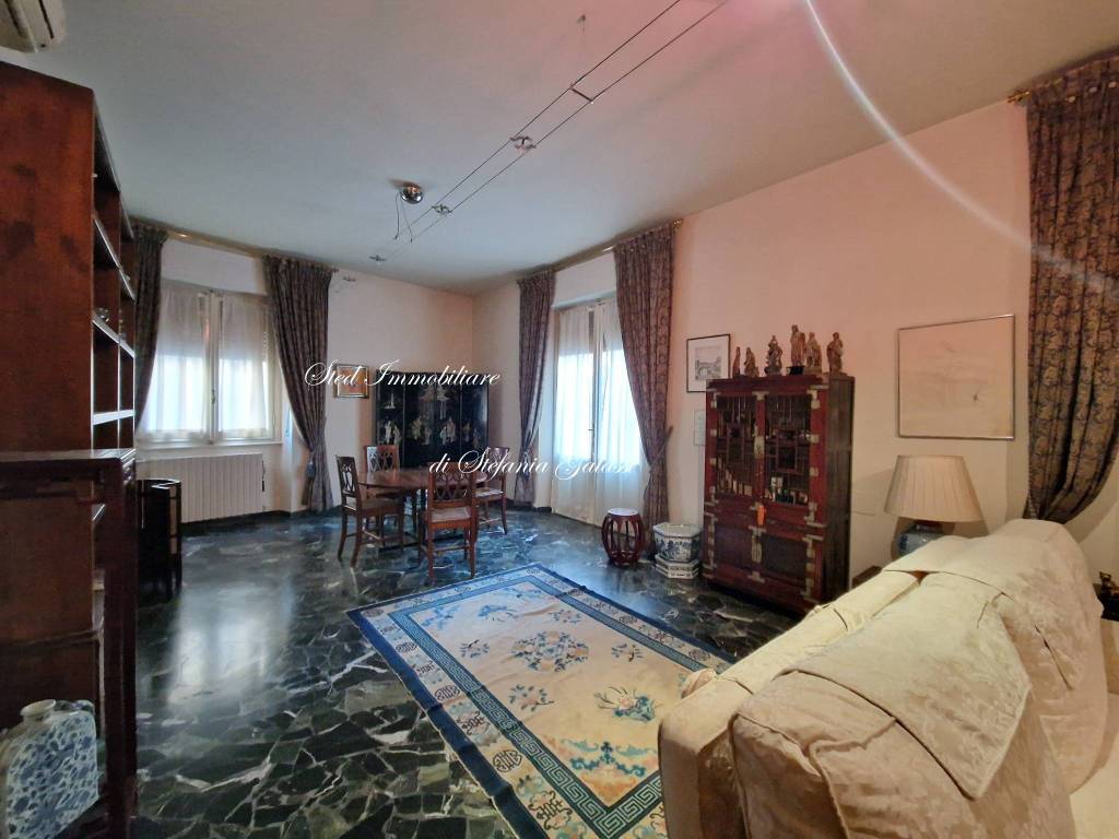 appartamento in vendita a Firenze in zona Campo di Marte