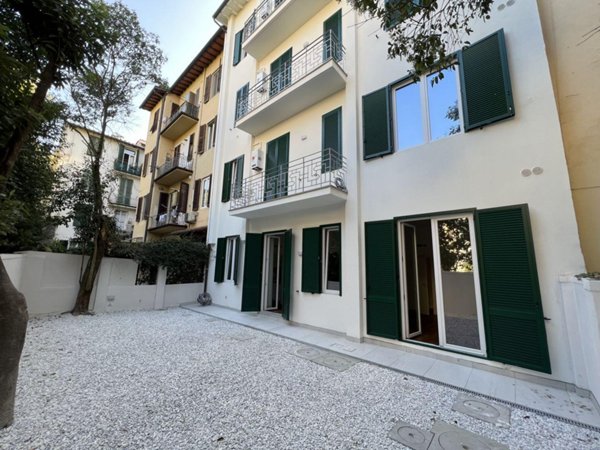 casa indipendente in vendita a Firenze in zona Statuto