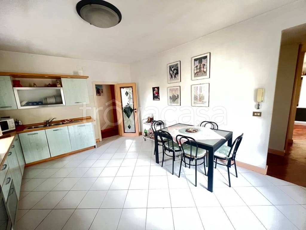 appartamento in vendita a Firenze in zona Galluzzo