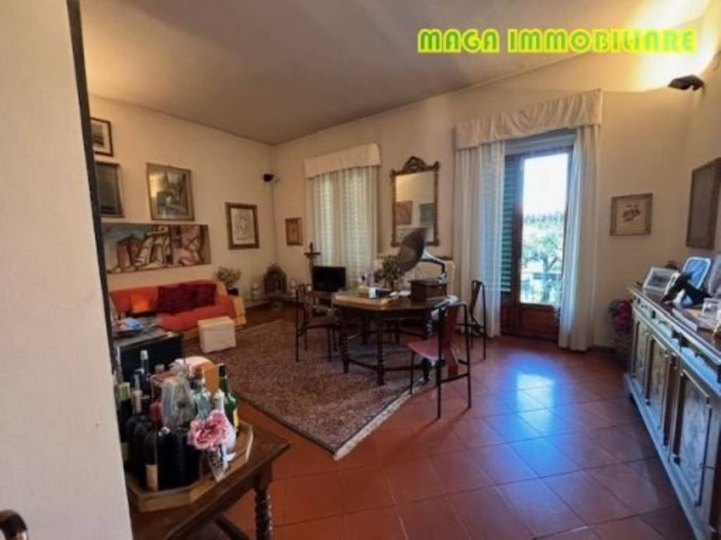 casa indipendente in vendita a Firenze