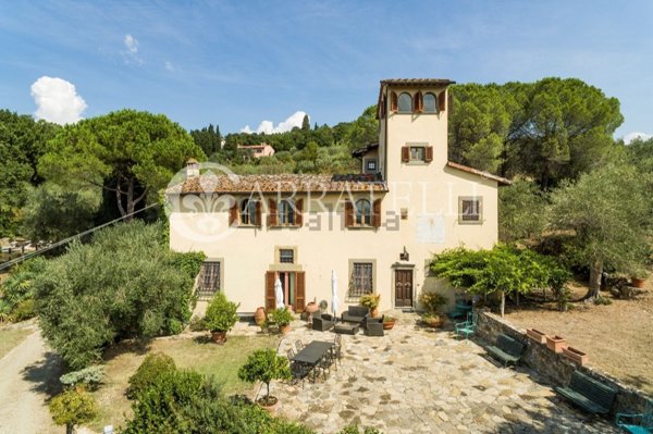 casa indipendente in vendita a Firenze in zona Settignano