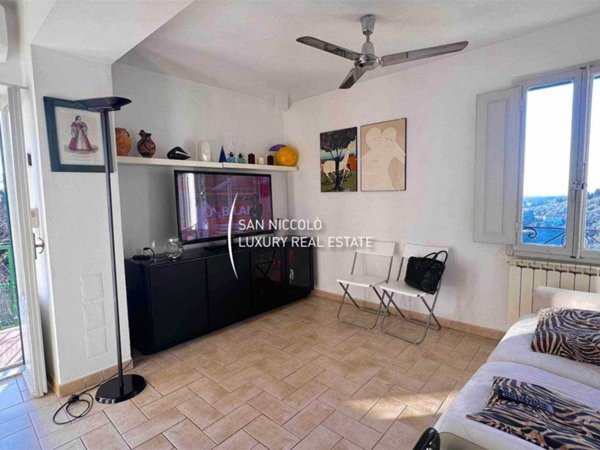 appartamento in vendita a Firenze in zona Settignano