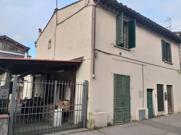 casa semindipendente in vendita a Firenze in zona Brozzi