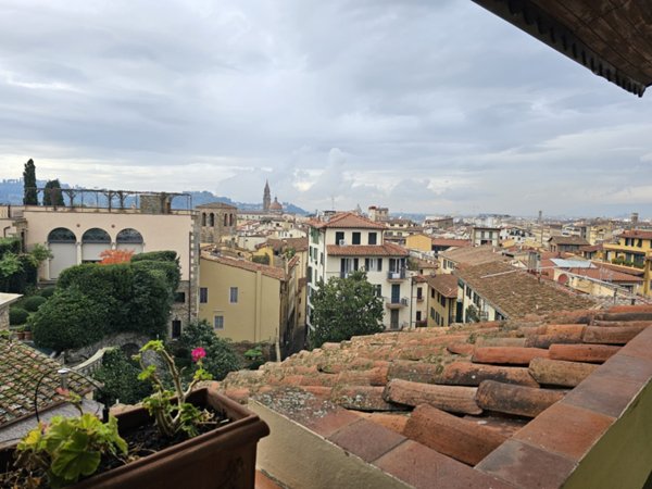 casa indipendente in vendita a Firenze in zona Centro Duomo