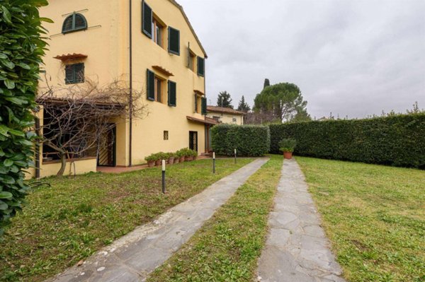 appartamento in vendita a Firenze in zona Settignano