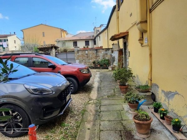 casa indipendente in vendita a Firenze in zona Rovezzano