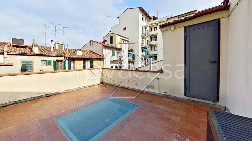 appartamento in vendita a Firenze in zona Campo di Marte