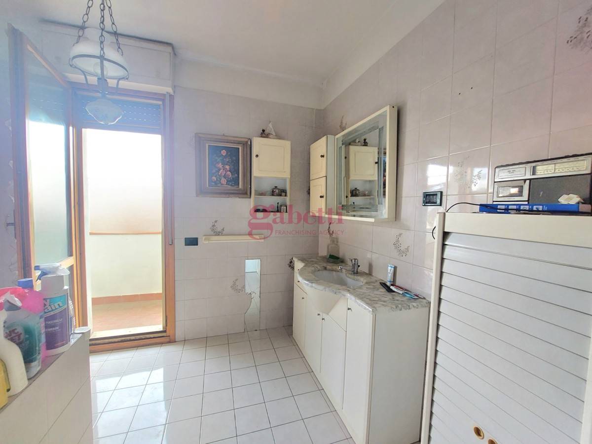 appartamento in vendita a Firenze in zona Brozzi