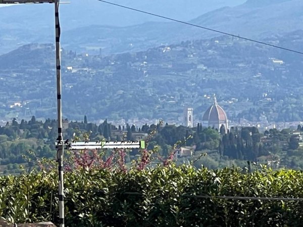 casa indipendente in vendita a Firenze in zona Galluzzo