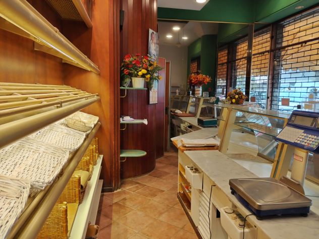 negozio in vendita a Firenze in zona Statuto