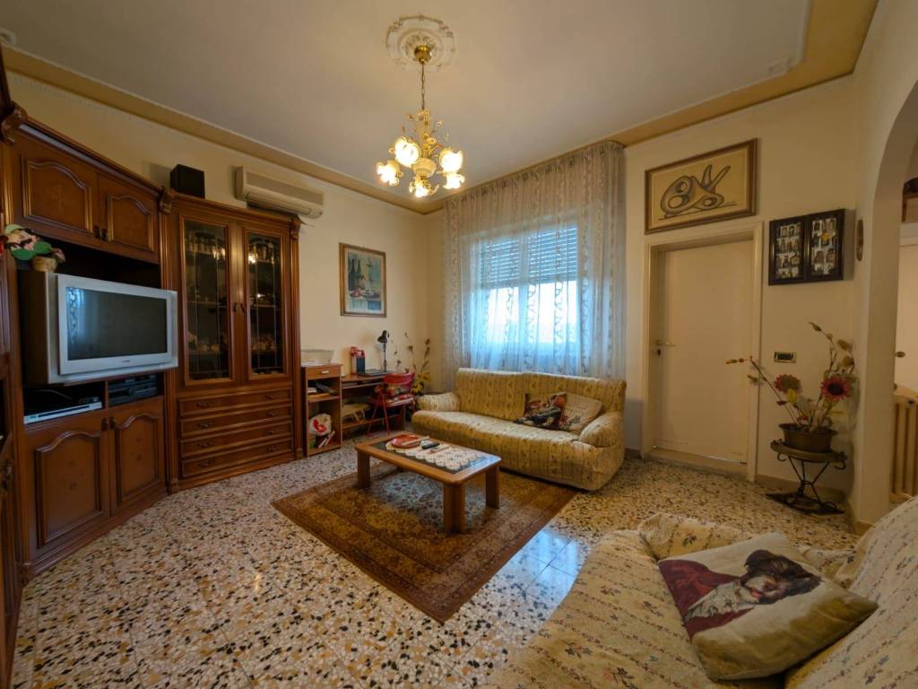 appartamento in vendita a Firenze in zona Isolotto