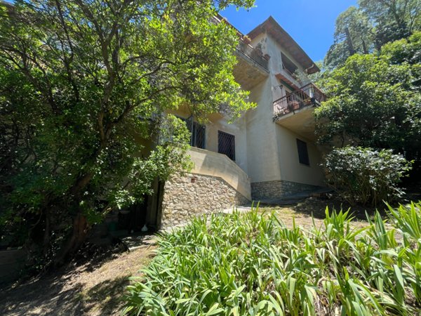casa indipendente in vendita a Firenze in zona Coverciano