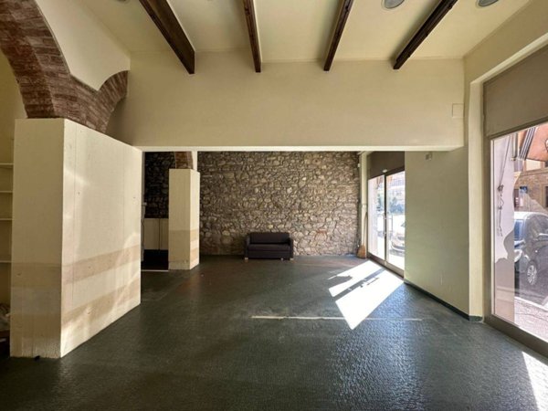 negozio in vendita a Firenze in zona Bellariva