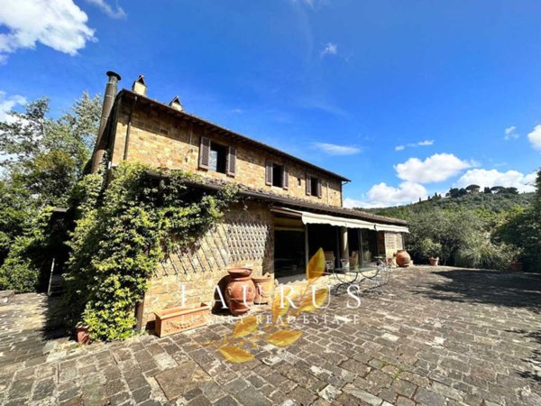 casa indipendente in vendita a Firenze in zona Gavinana