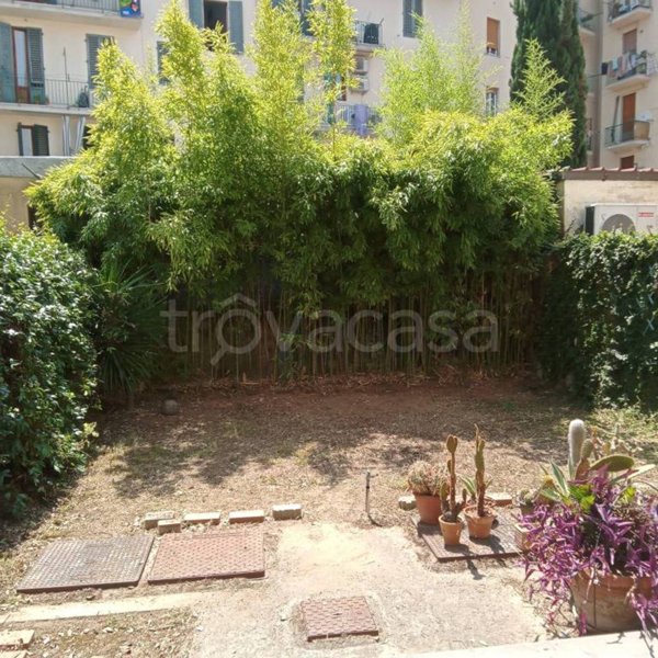 casa indipendente in vendita a Firenze in zona Legnaia