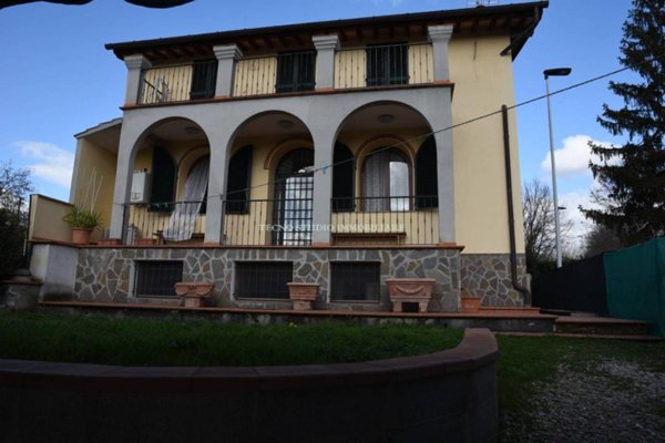 casa indipendente in vendita a Firenze in zona Galluzzo