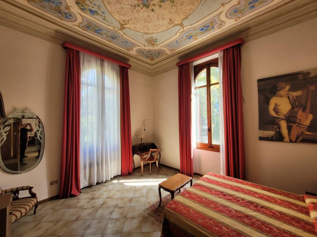 intera palazzina in vendita a Firenze