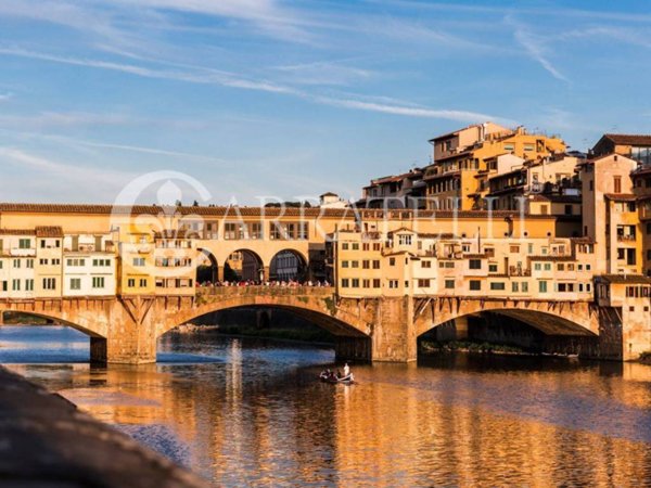 intera palazzina in vendita a Firenze in zona Centro Storico