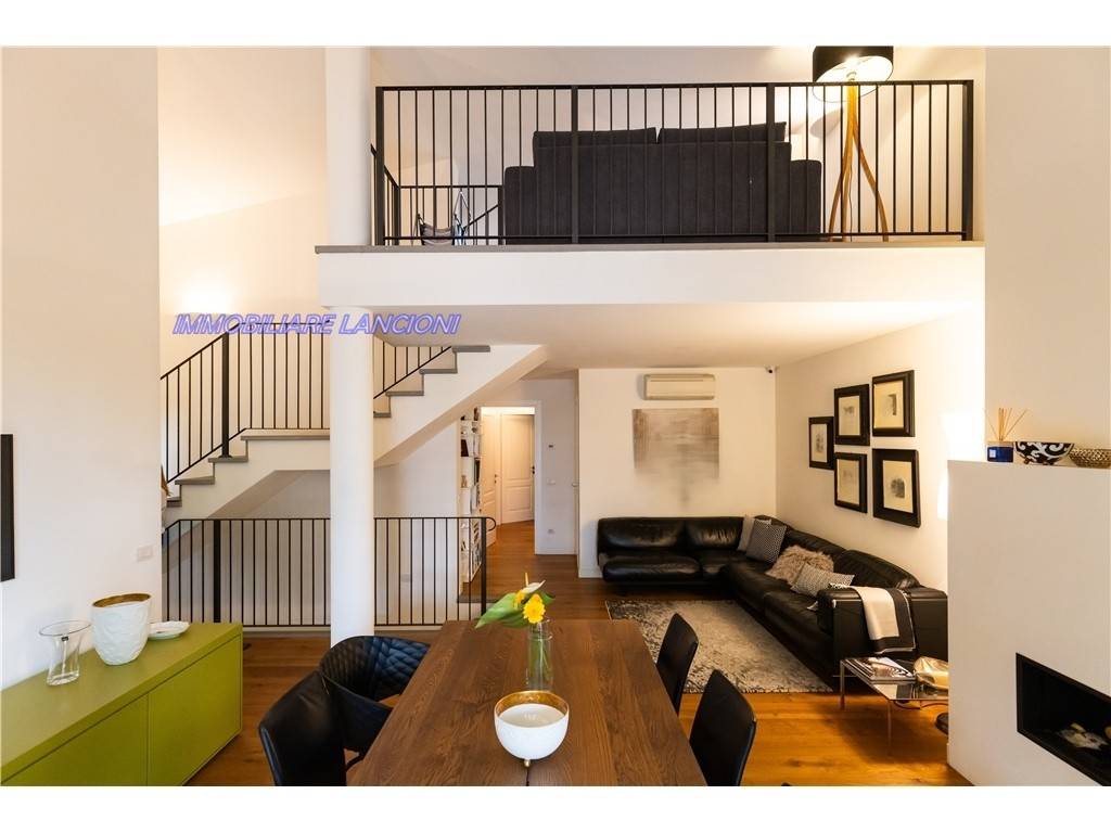 casa indipendente in vendita a Firenze in zona Bellosguardo