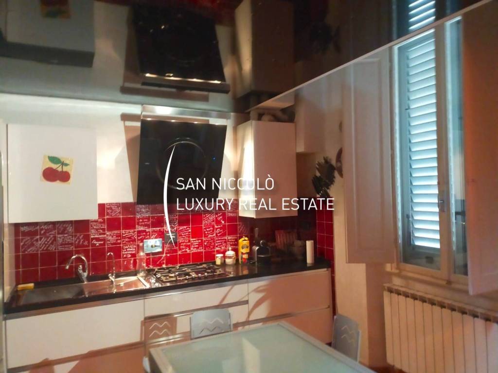 appartamento in vendita a Firenze in zona Campo di Marte