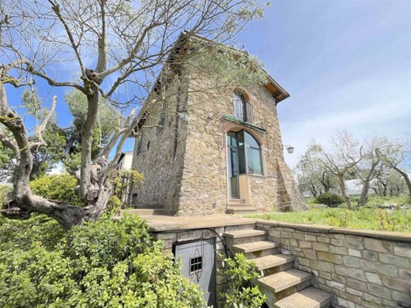 casa indipendente in vendita a Firenze in zona Gavinana