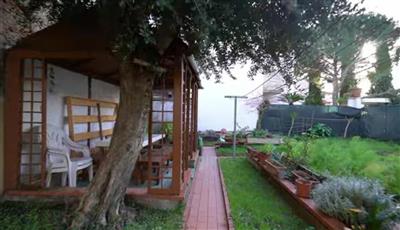 casa indipendente in vendita a Firenze