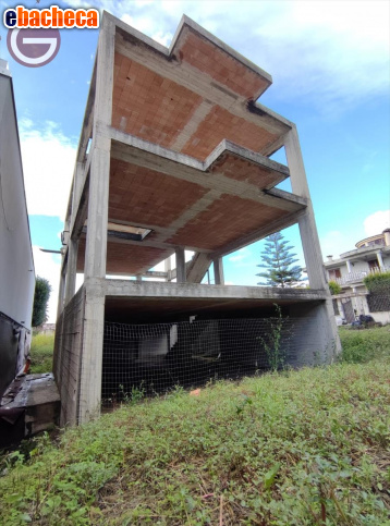 casa indipendente in vendita a Firenze