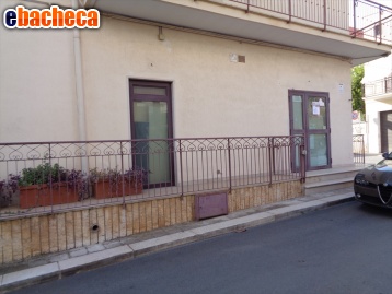 locale commerciale in vendita a Firenze