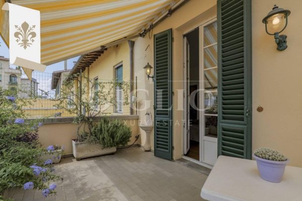 appartamento in vendita a Firenze in zona Centro Santa Croce