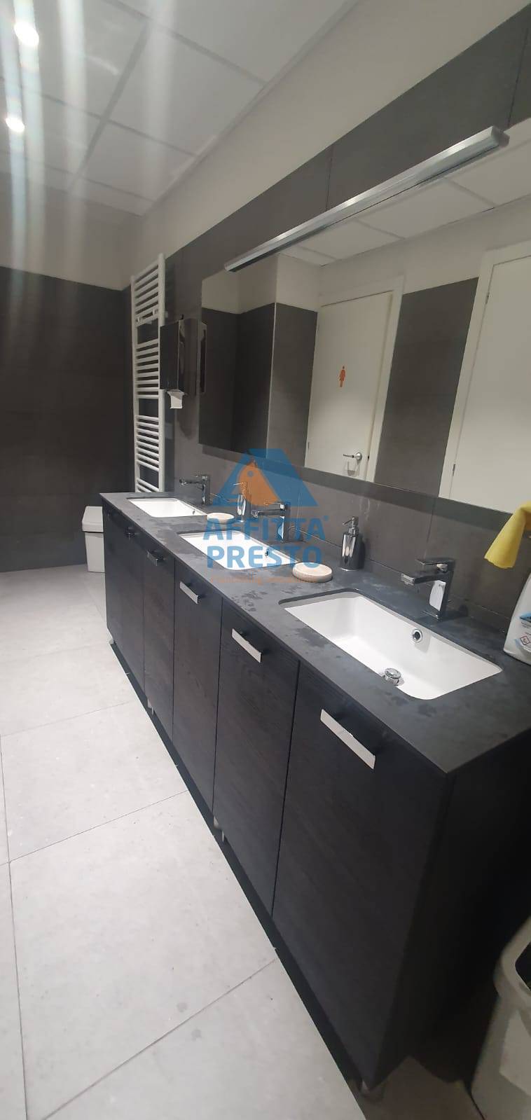 locale di sgombero in vendita a Firenze