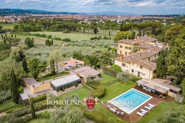 casa indipendente in vendita a Firenze in zona Settignano
