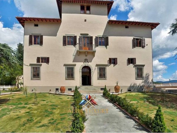 villa in vendita a Firenze in zona Coverciano
