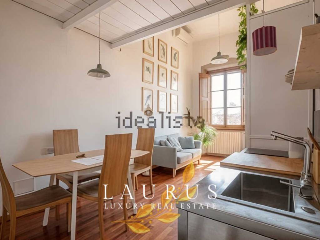 appartamento in vendita a Firenze in zona Centro Santa Croce