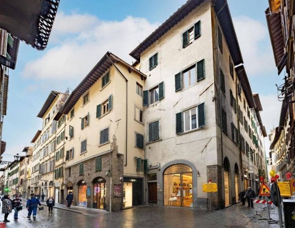 appartamento in vendita a Firenze in zona Centro Santa Croce