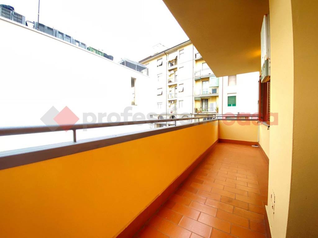 appartamento in vendita a Firenze in zona Soffiano