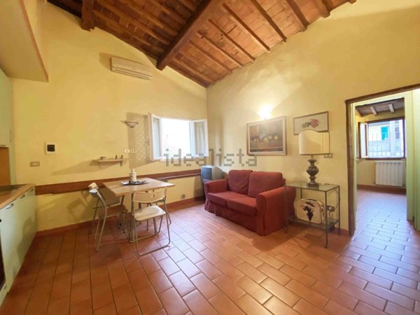 appartamento in vendita a Firenze in zona Centro Santa Maria Novella