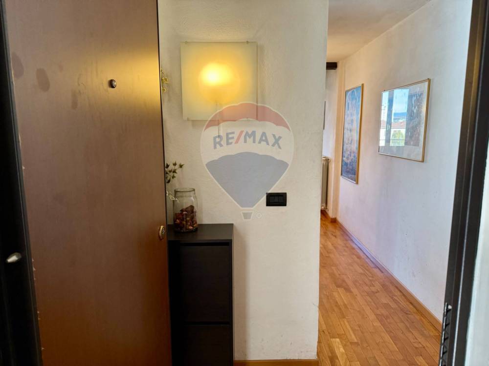ufficio in vendita a Firenze in zona Statuto