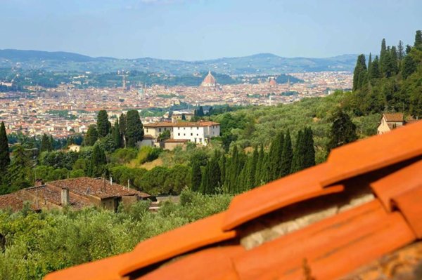 casale in vendita a Firenze in zona Settignano