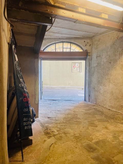 ufficio in vendita a Firenze in zona Centro Santa Croce