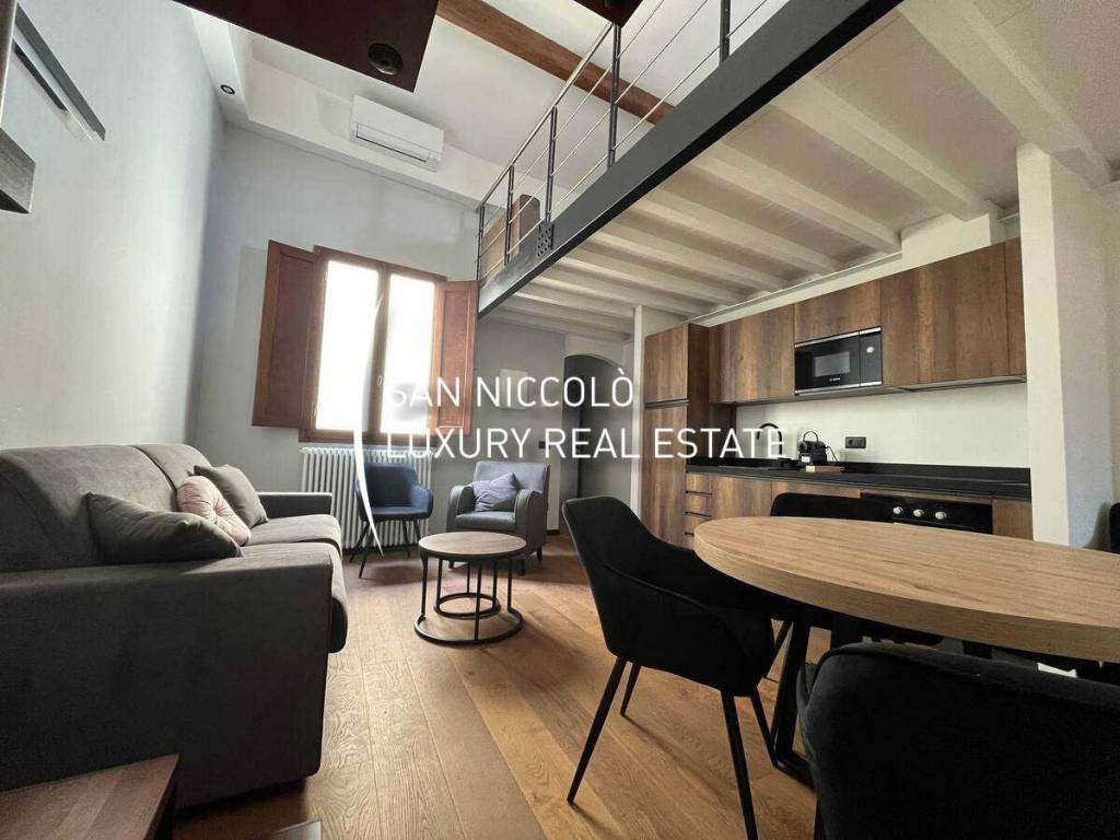 appartamento in vendita a Firenze in zona Centro San Frediano