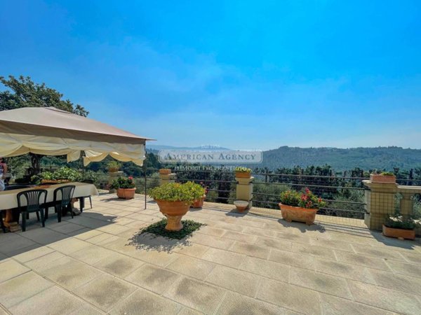 appartamento in vendita a Firenze in zona Careggi