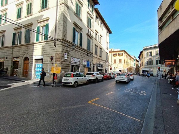 monolocale in vendita a Firenze in zona Centro Duomo