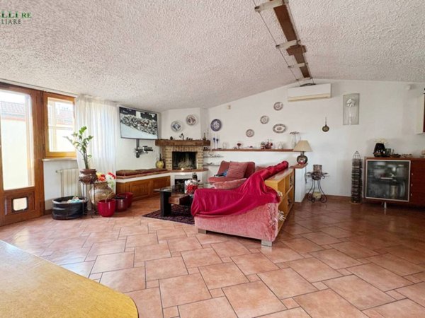 appartamento in vendita a Firenze in zona Campo di Marte